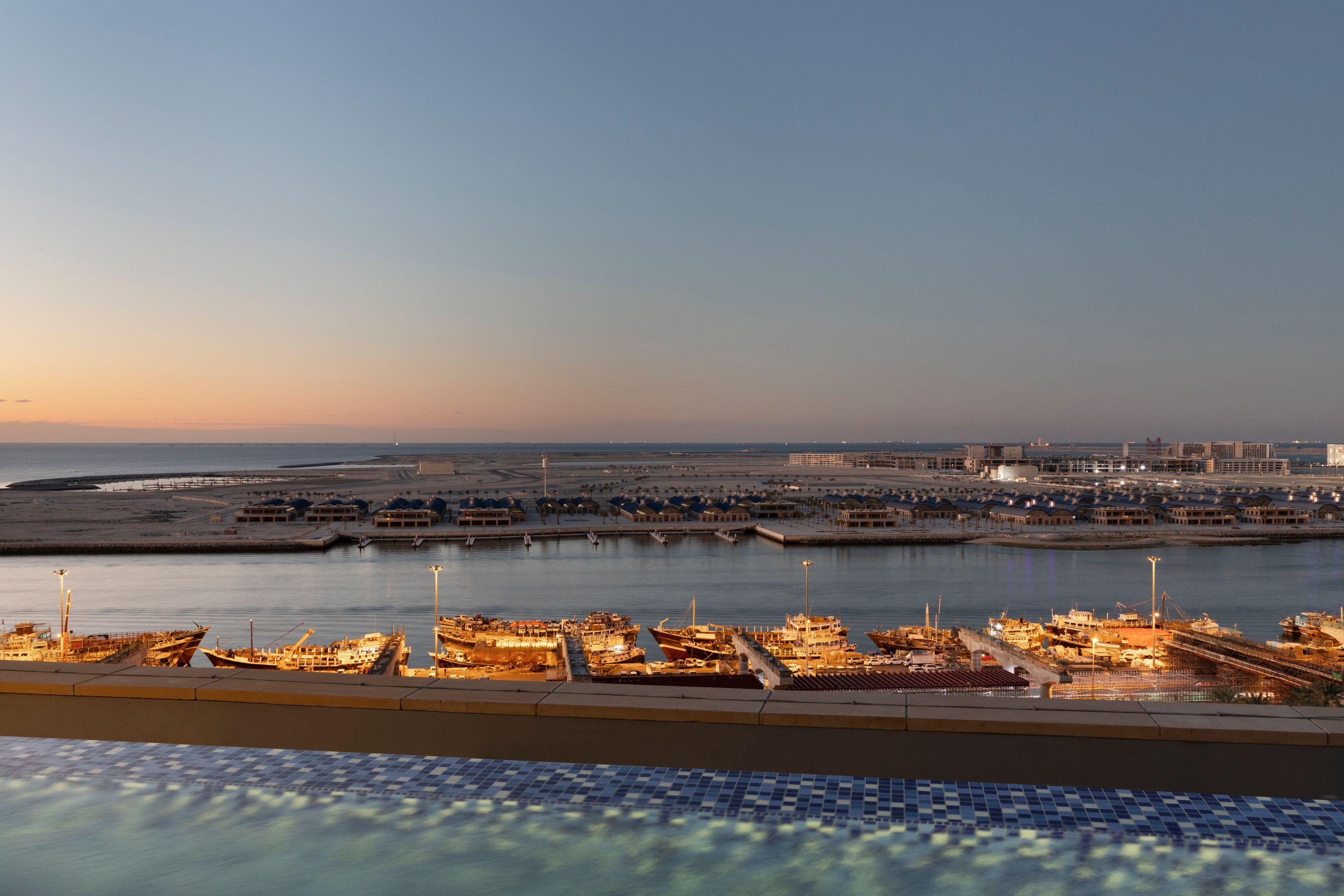 Aparthotel Adagio Dubai Deira エクステリア 写真