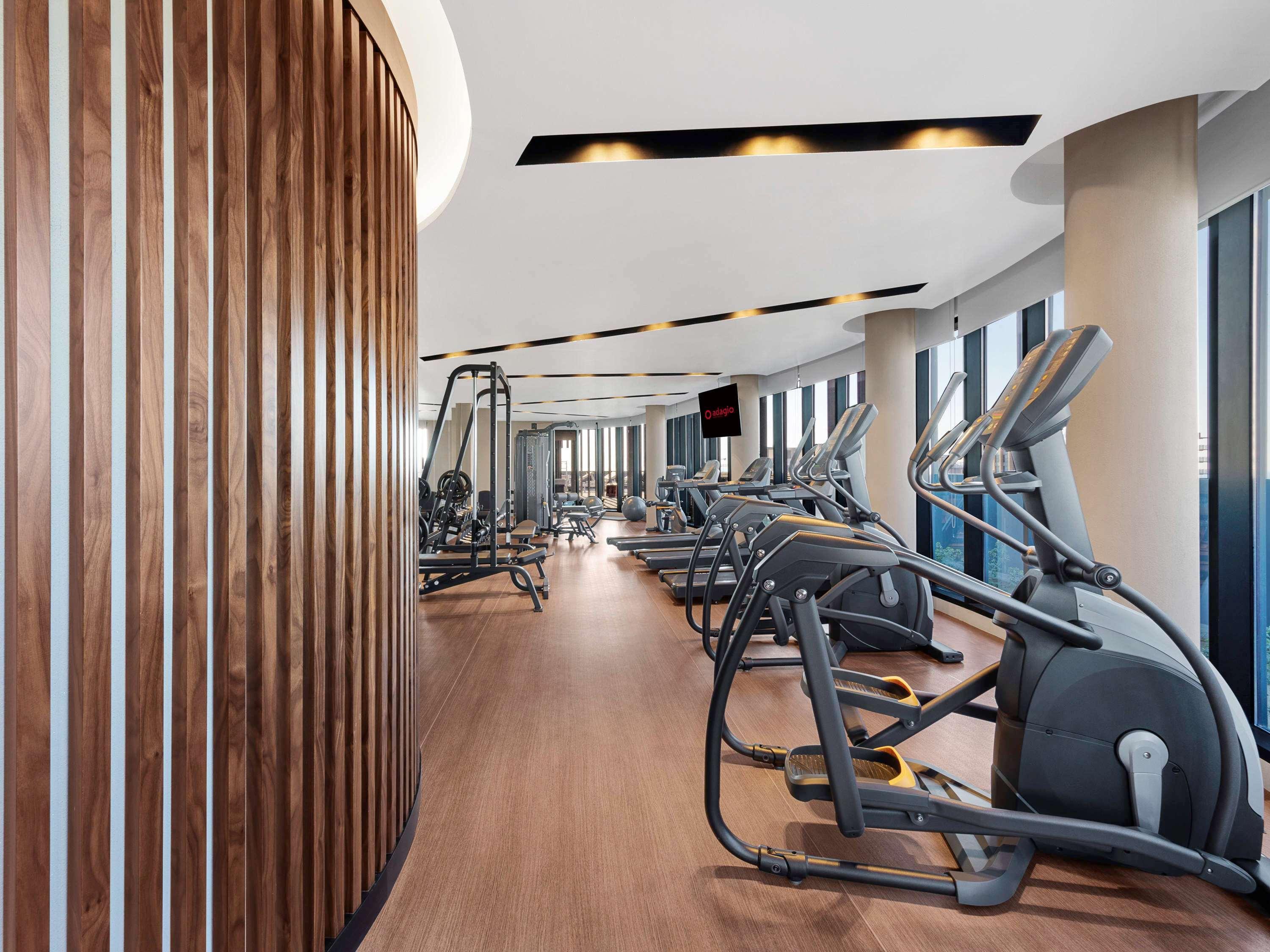Aparthotel Adagio Dubai Deira エクステリア 写真