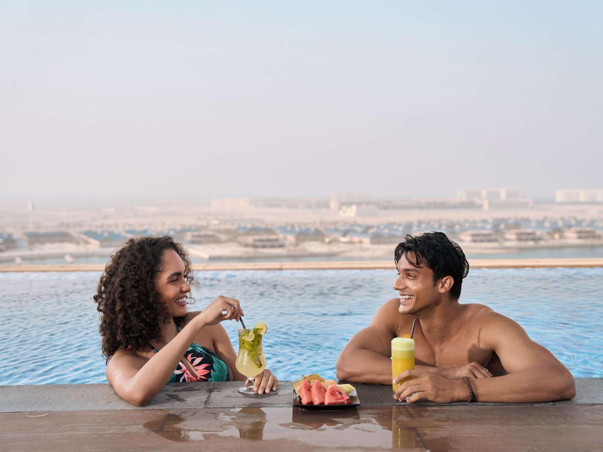 Aparthotel Adagio Dubai Deira エクステリア 写真
